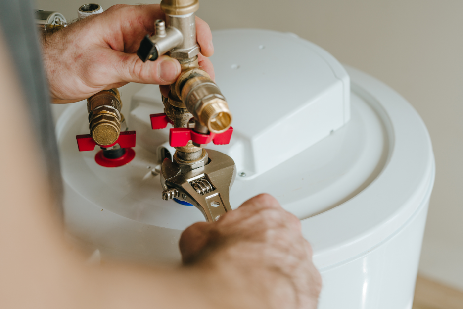 Why Am I Running Out of Hot Water Quickly? A Water Heater Repair Company in Des Plaines, Illinois Explains